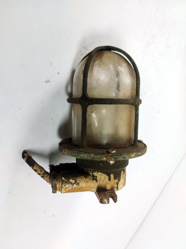 aplique lampara industrial nautica metcrist alt19 o12 8u